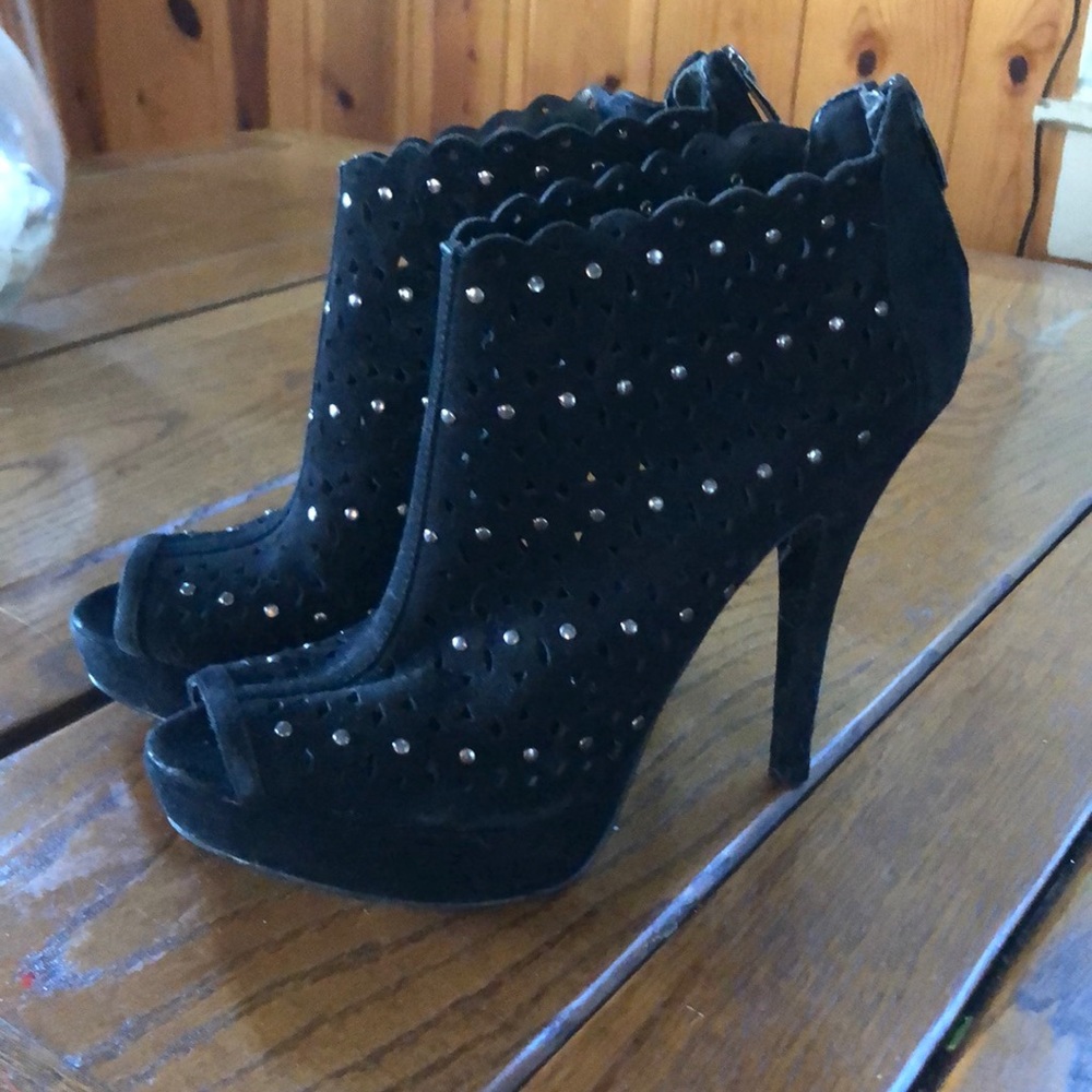 Enzo Angiolini  stilettos